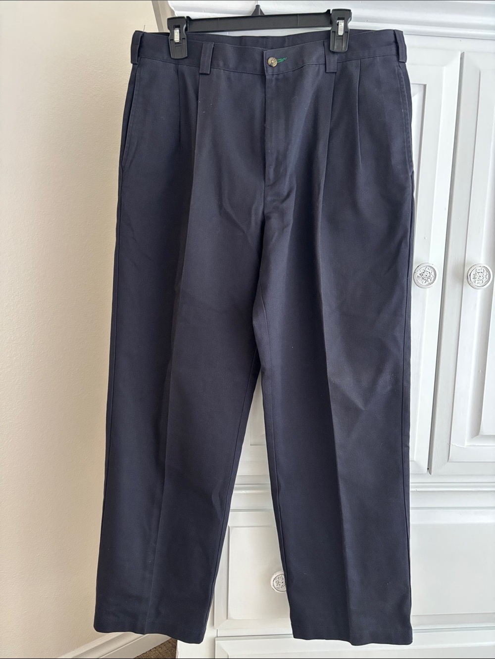 Tommy Hilfiger Men's Navy Pleated Dress Pants